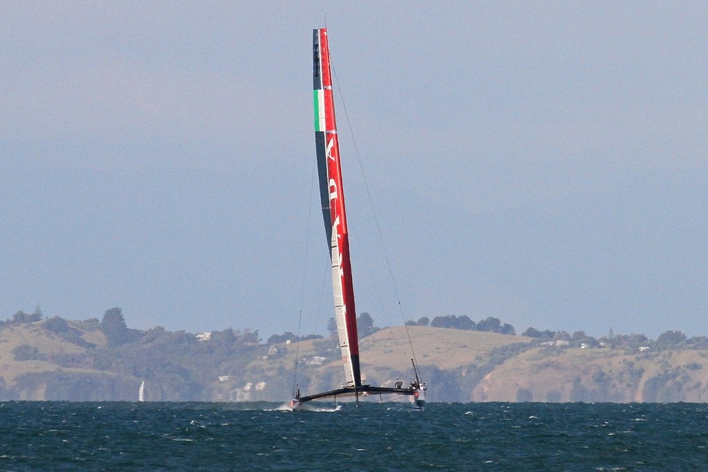 Luna Rossa  heads back to the beach - AC72 Race Practice - Takapuna March 8, 2013 © Richard Gladwell www.photosport.co.nz